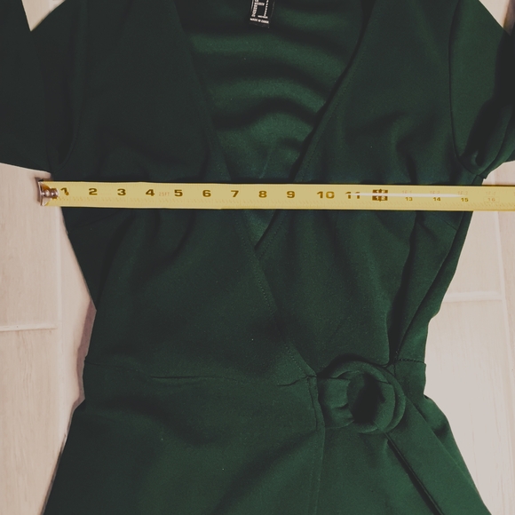 Forever 21 Belted Romper Forrest Green Size Small - Picture 5 of 6
